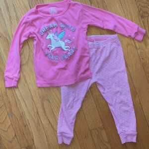 — Carter’s — Adorable Light Pink 24m Outfit